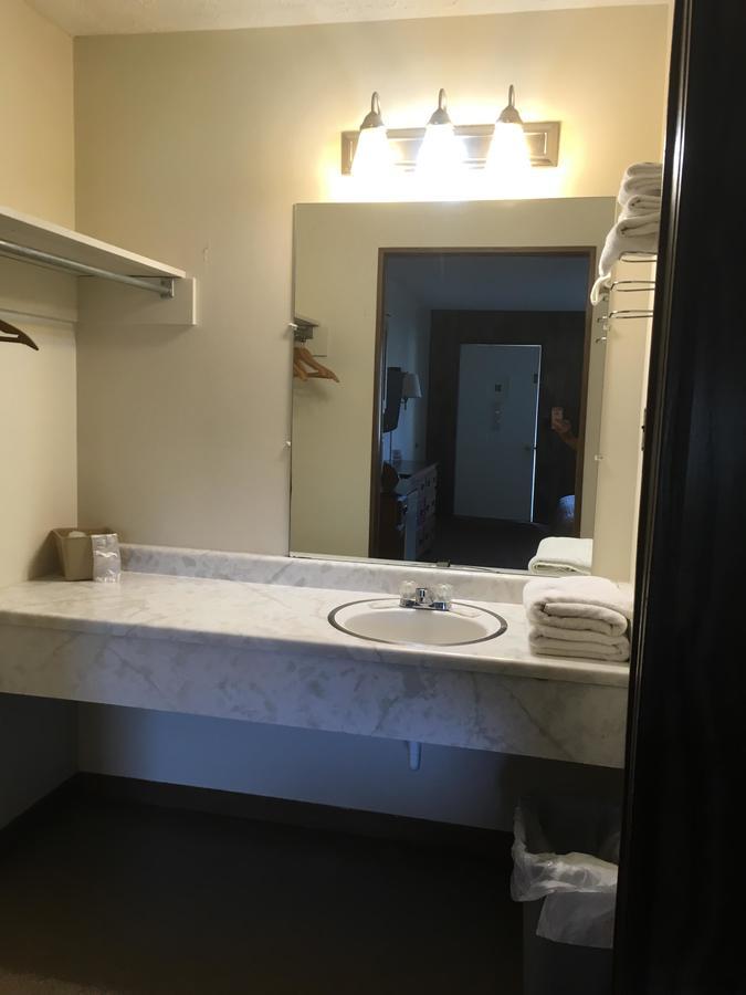 Aberdeen Brown'S Motel מראה חיצוני תמונה