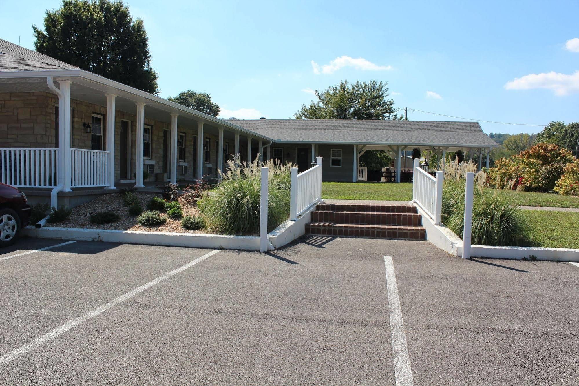 Aberdeen Brown'S Motel מראה חיצוני תמונה